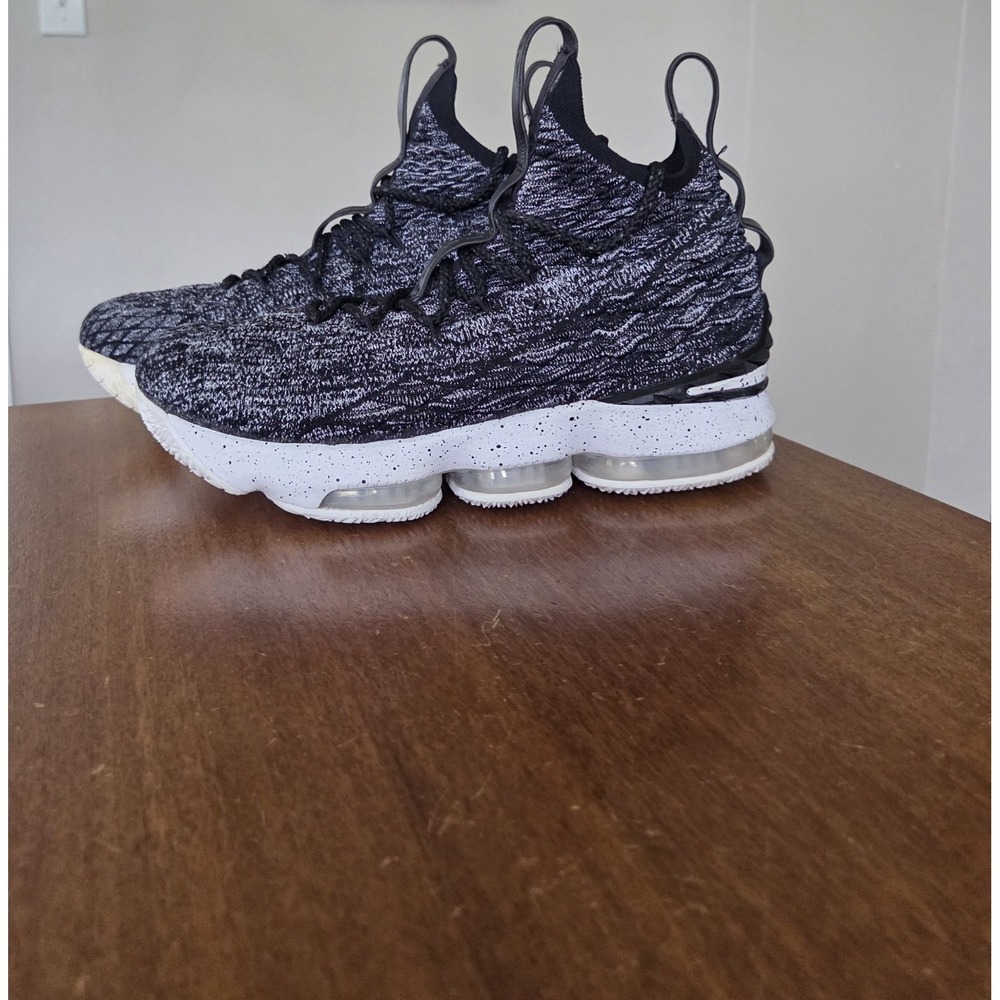 Nike Lebron 15 Sneakers Ashes Battleknit Men's 6.5 Youth 6.5 Oreo Basketball